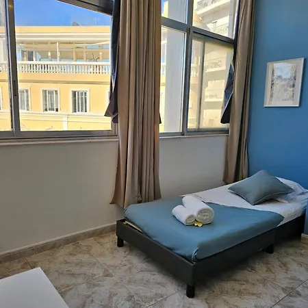 Séjour chez l'habitant Blife Brasilya - Private At Santantonya 2nd Floor District de Faro
